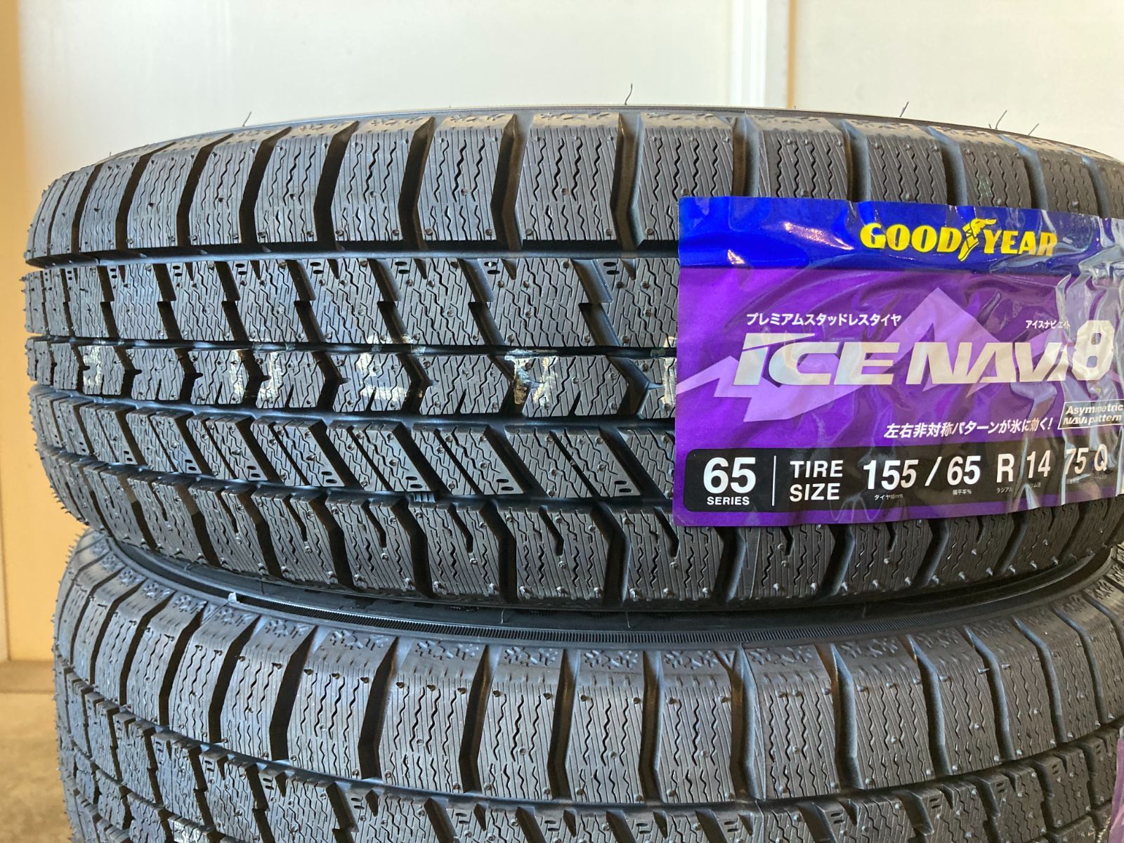 グッドイヤー】155/65 R14 スタッドレスホイール4本セット 22年 グッドイヤー】155/65 R14 スタッドレスホイール4本セット 22年