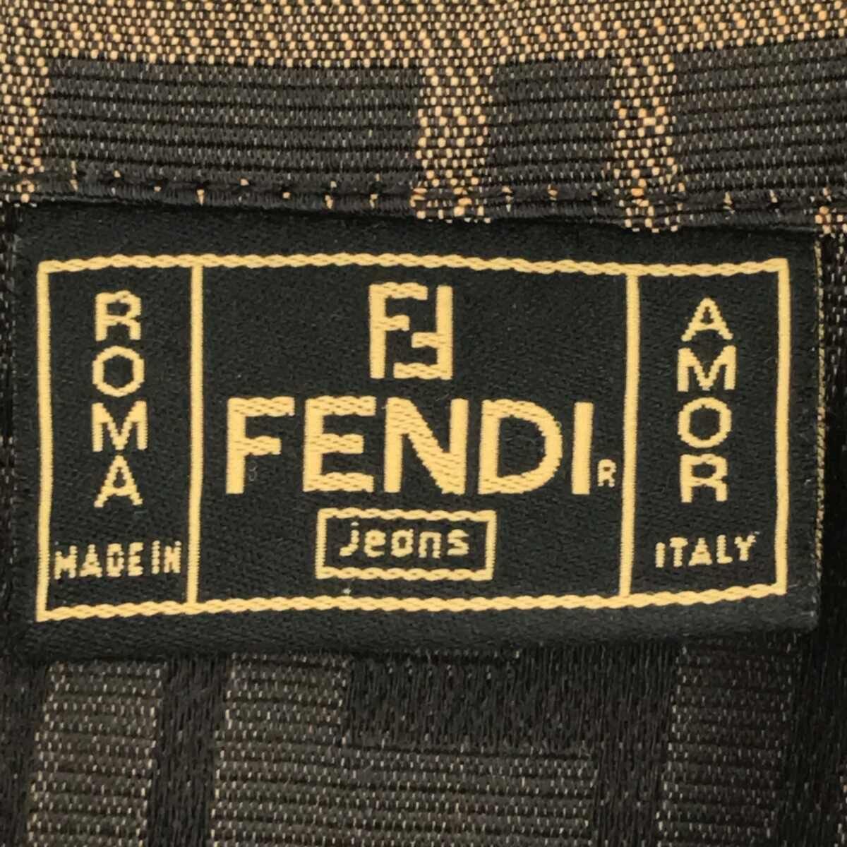 人気の福袋 特売 新品、未使用 FENDI フェンディ 美品 ズッカ柄ベスト