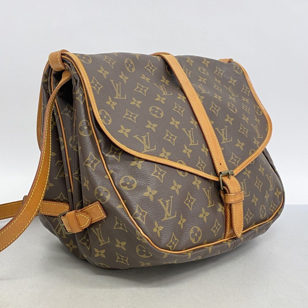 美品【LOUIS VUITTON】ショルダーバッグ　ソミュール35 モノグラム LOUIS VUITTON ルイヴィトン ソミュール35 モノグラム