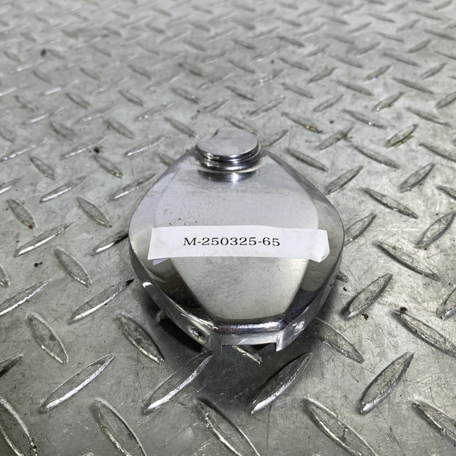 カワサキ Z1000LTD ガソリンタンク キャップ エンブレム 新品コック