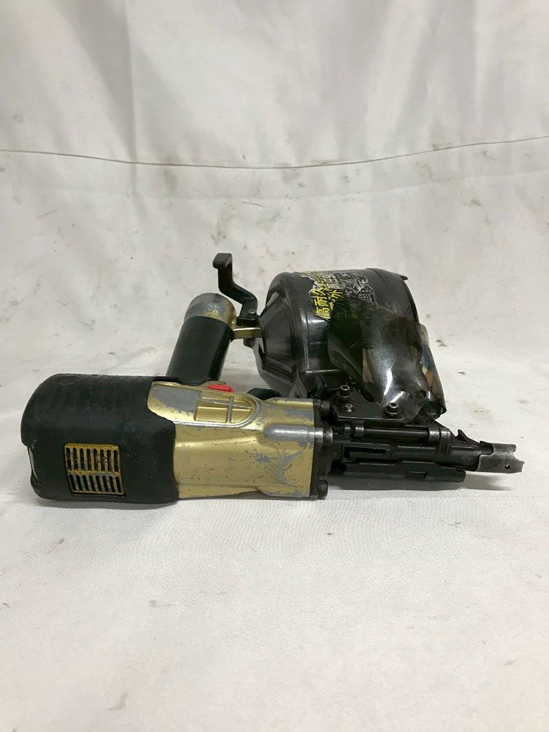 【北見市発】ヒタチ HITACHI 日立 高圧ロール釘打機 NV90H2 90mm 黄色 (D6417kmkmYM) 北見市発】ヒタチ HITACHI 日立 高圧ロール釘打機 NV90H2 90mm 黄色