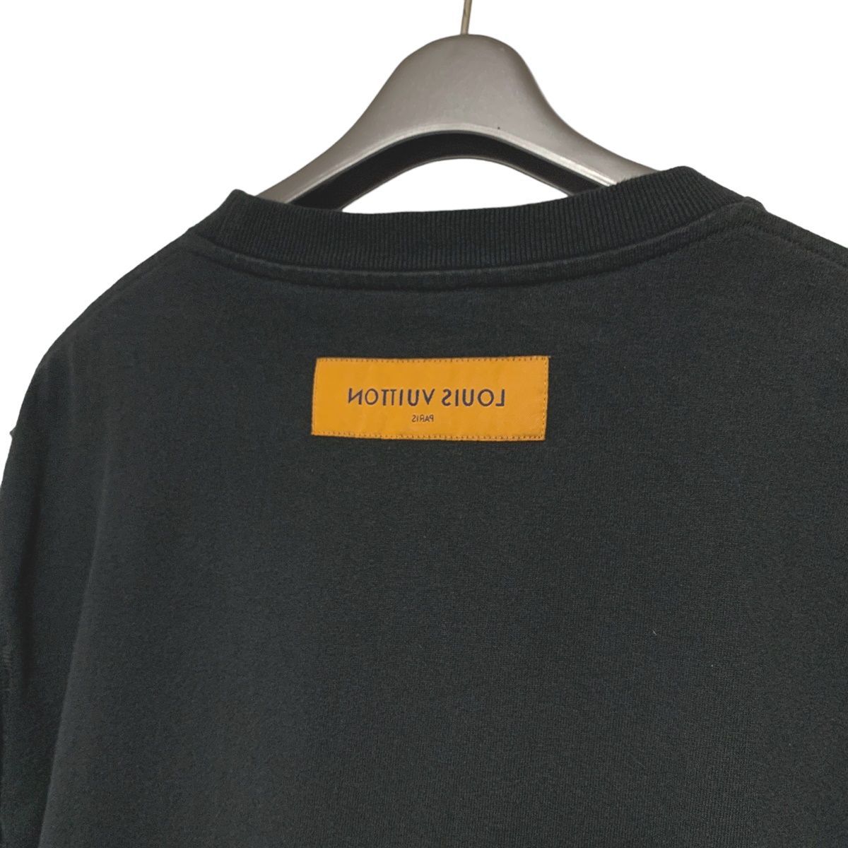 中古】 LOUIS VUITTON ルイ・ヴィトン 22AW LVスプレッド エンブロイ 