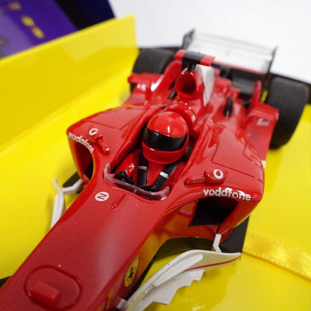 未使用】 Scalextric 1/32 スロットカー Ferrari F2004 Michael