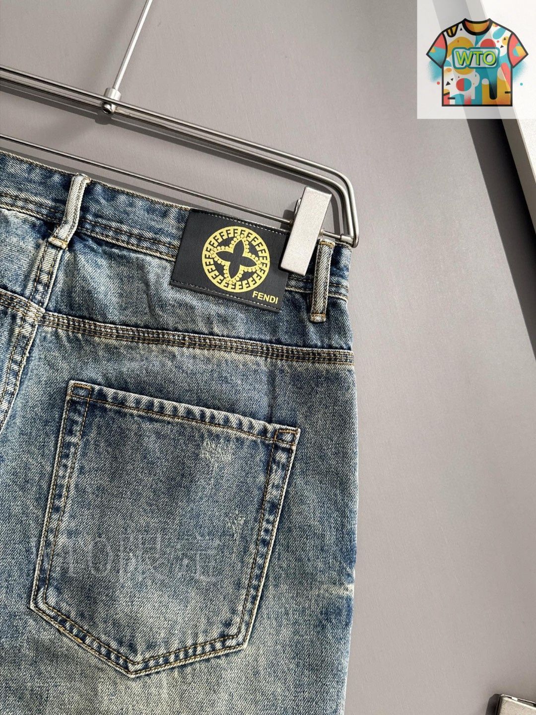今日WTO】Fendi 2025SS デニムショートパンツ-YM72 - メルカリ