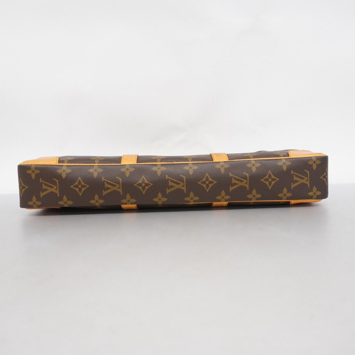 LOUIS VUITTON ブラウン　ブリーフケース ルイヴィトンノマドPCケース書類ケースブラウンブリーフケース美品