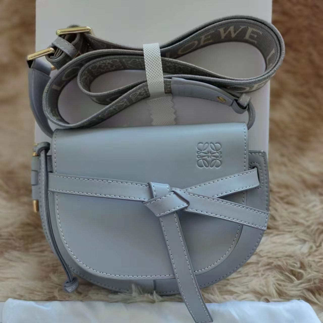 ロエベ LOEWE ショルダーバッグ