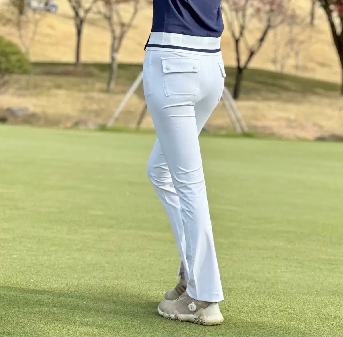 フィット パンツ