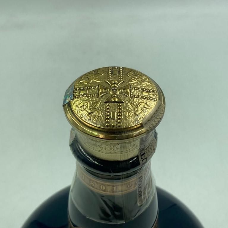 シーバス ブラザーズ ロイヤルサルート 21年 高品質 青陶器【L2