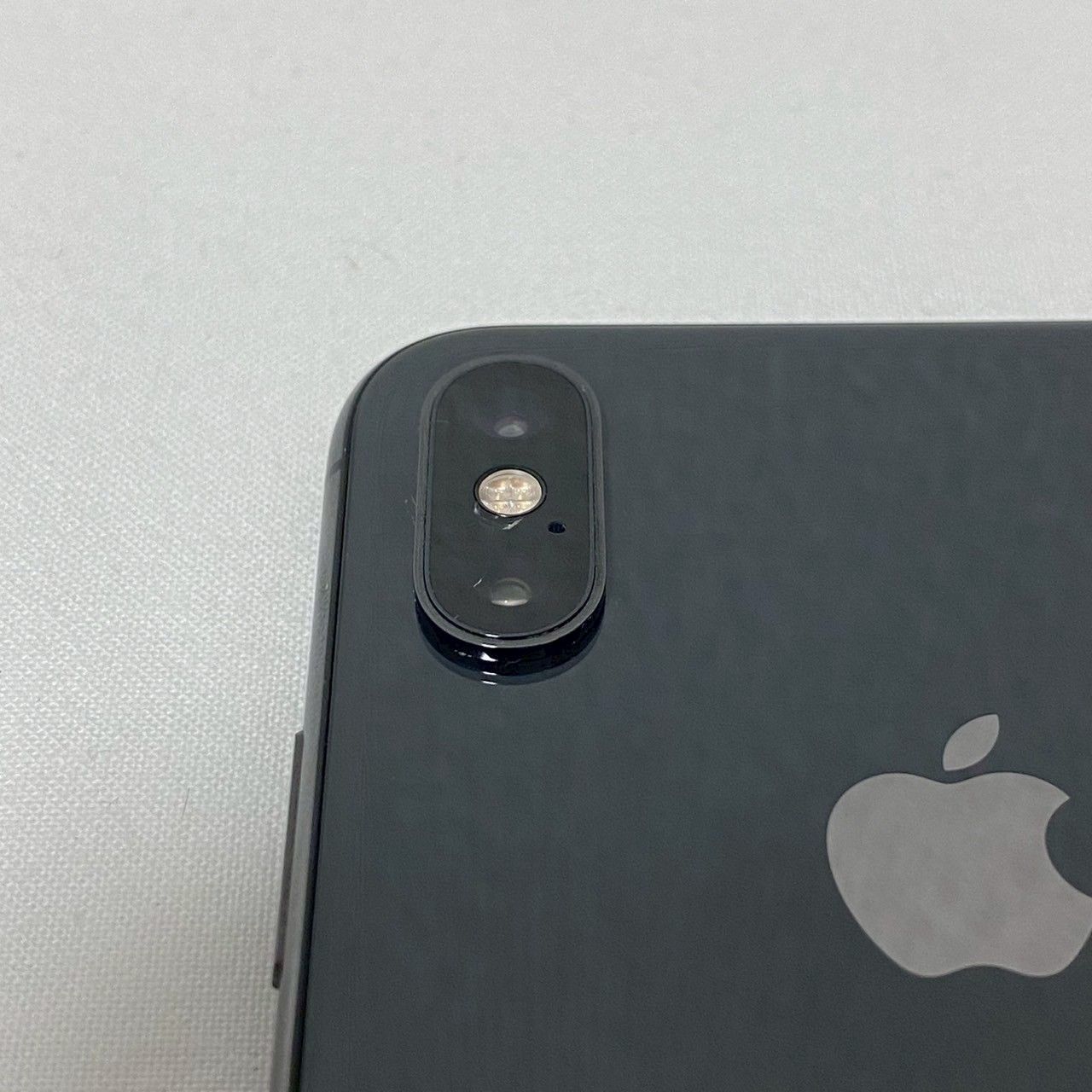 iPhone - iphone xs 256gb simフリー　本体のみ Amazon | 【整備済み品】 Apple iPhone XS 256GB ゴールド SIM