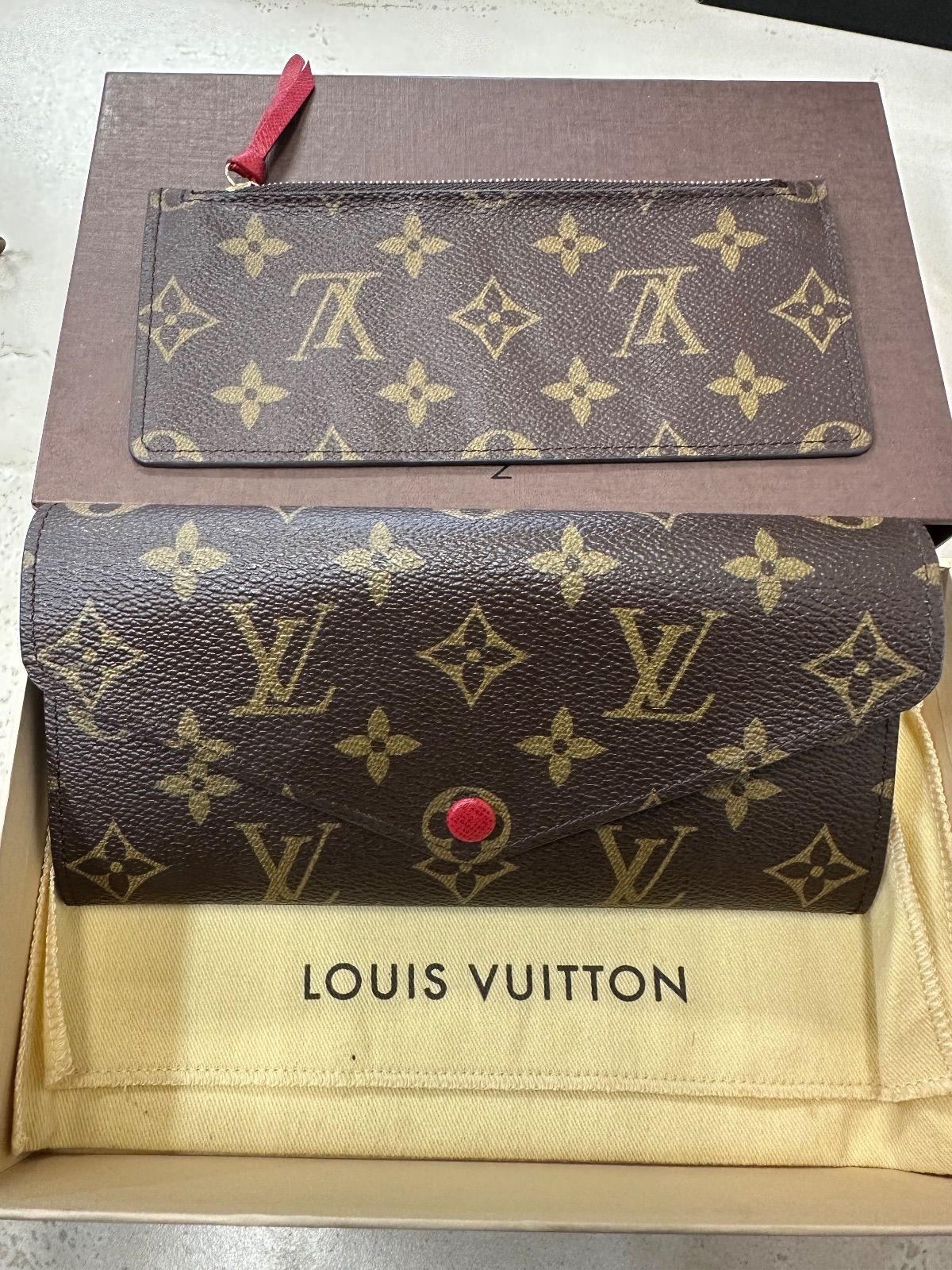 LOUIS VUITTON ルイヴィトン ポルトフォイユ ジョセフィーヌルージュ