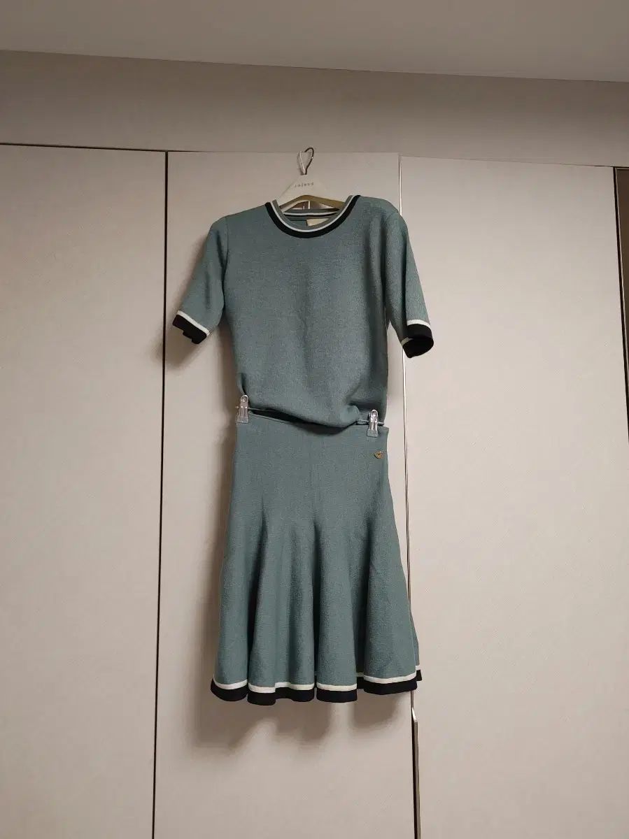 The HANDSOME バード ウールブレンド ニットセットアップ