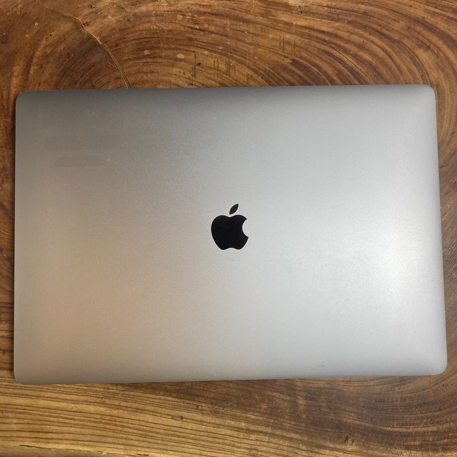 美品 MacBook Pro 16