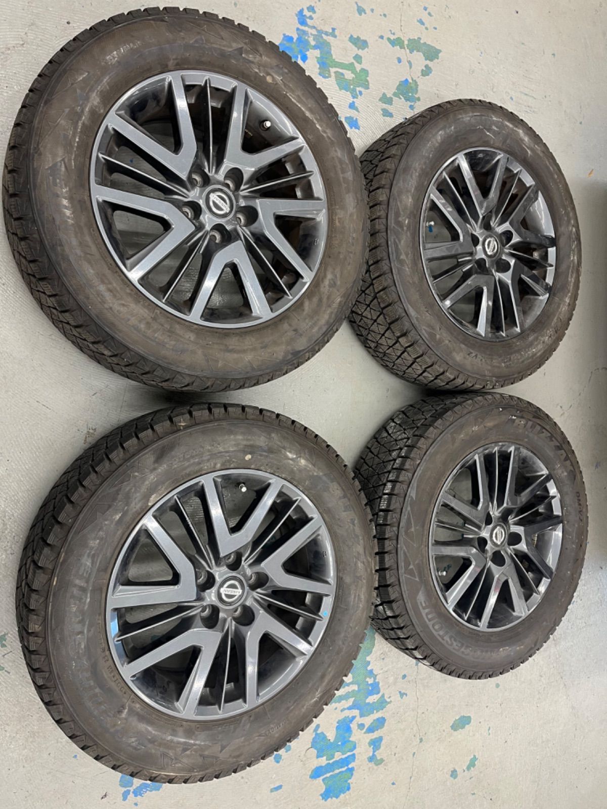 日産エクストレイルスタッドレスタイヤ純正ホイル付き225|65R17 HNT32