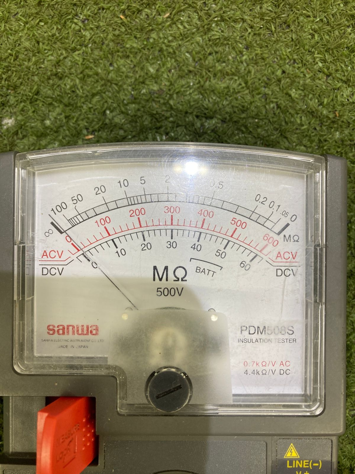 サンワ 絶縁抵抗計 PDM508Sの中古 ジャンク 《東京・江戸川
