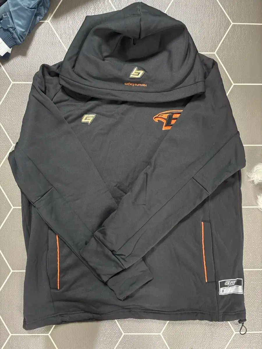 Hanwhae Eagles ハンファ イーグルス ブラック フード付きTシャツ G FIT