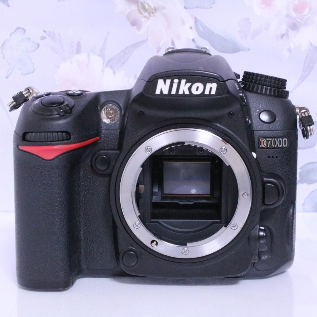 届いてすぐ使える✨Nikon　D7000　ダブルレンズキット　旅行　趣味 ニコン Nikon D7000 標準&超望遠ダブルズームセット 美品 SD