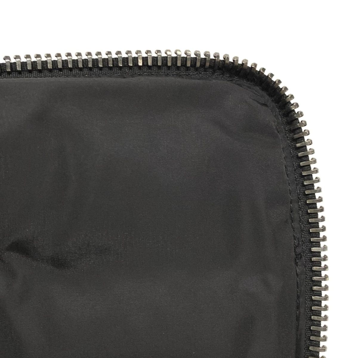 モンクレール クラッチバッグ