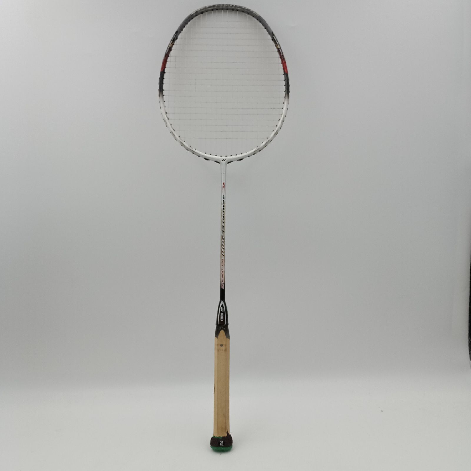 K-0698】YONEX ARMORTEC 900 TECHNIQUE アーマーテック 3UG5