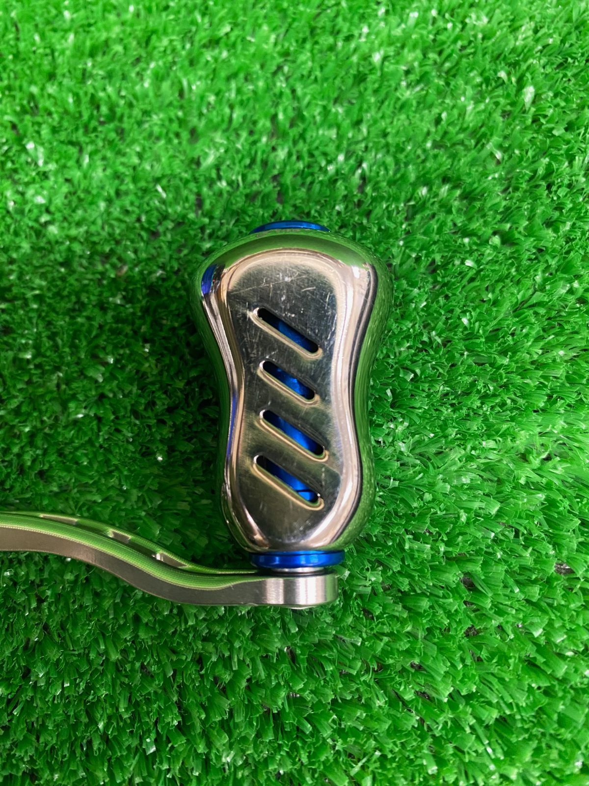 110 シマノ右巻き用ナット付き