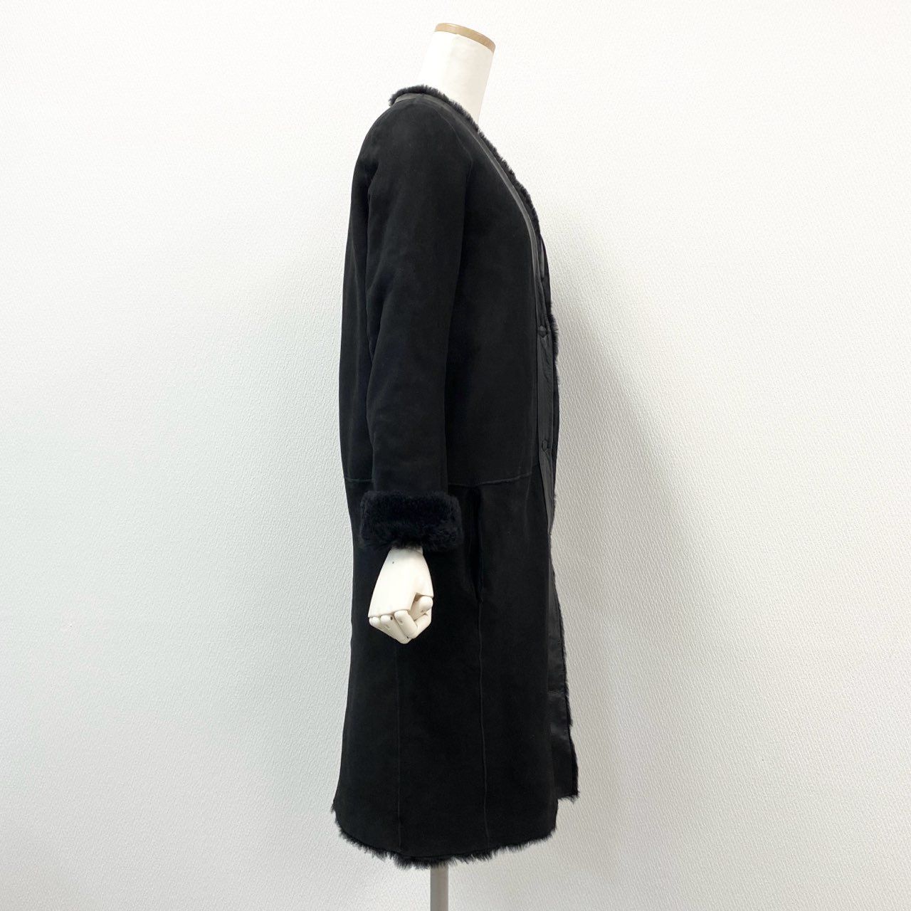 専用です新品タグ付きkarl donoghue ムートン ライダースS 350927148_1.jpg