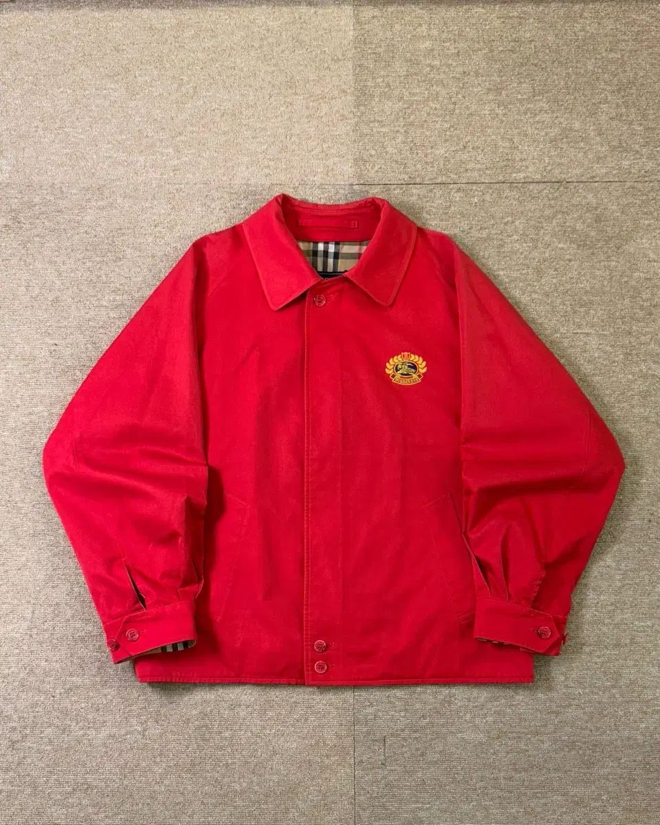 【雷市場（ポンジャン）商品韓国直送】 正規品 Burberry BURBERRY(バーバリー ) 90s クレストロゴ レッド ブルゾン