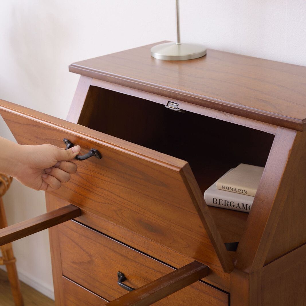 ライティングチェスト