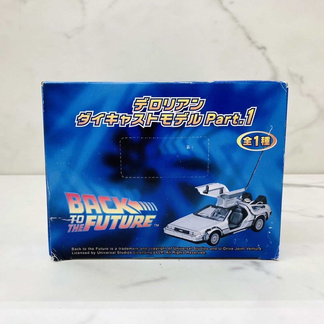 未開封品】BACK TO THE FUTURE デロリアン ダイキャストモデル