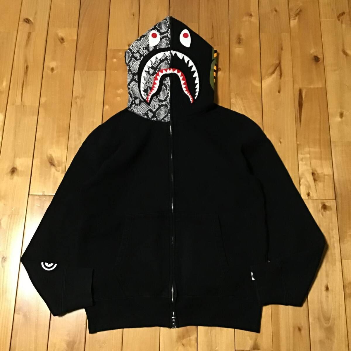 A BATHING APE スネーク シャークパーカー M