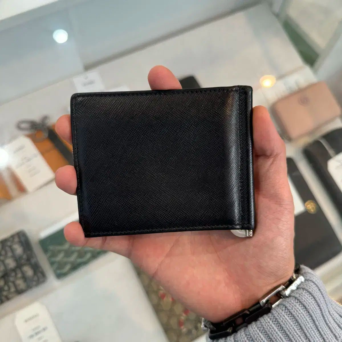  PRADA プラダ マネークリップ ブラック 長財布 小物