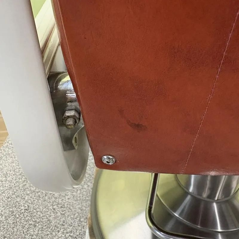 シャンプー椅子