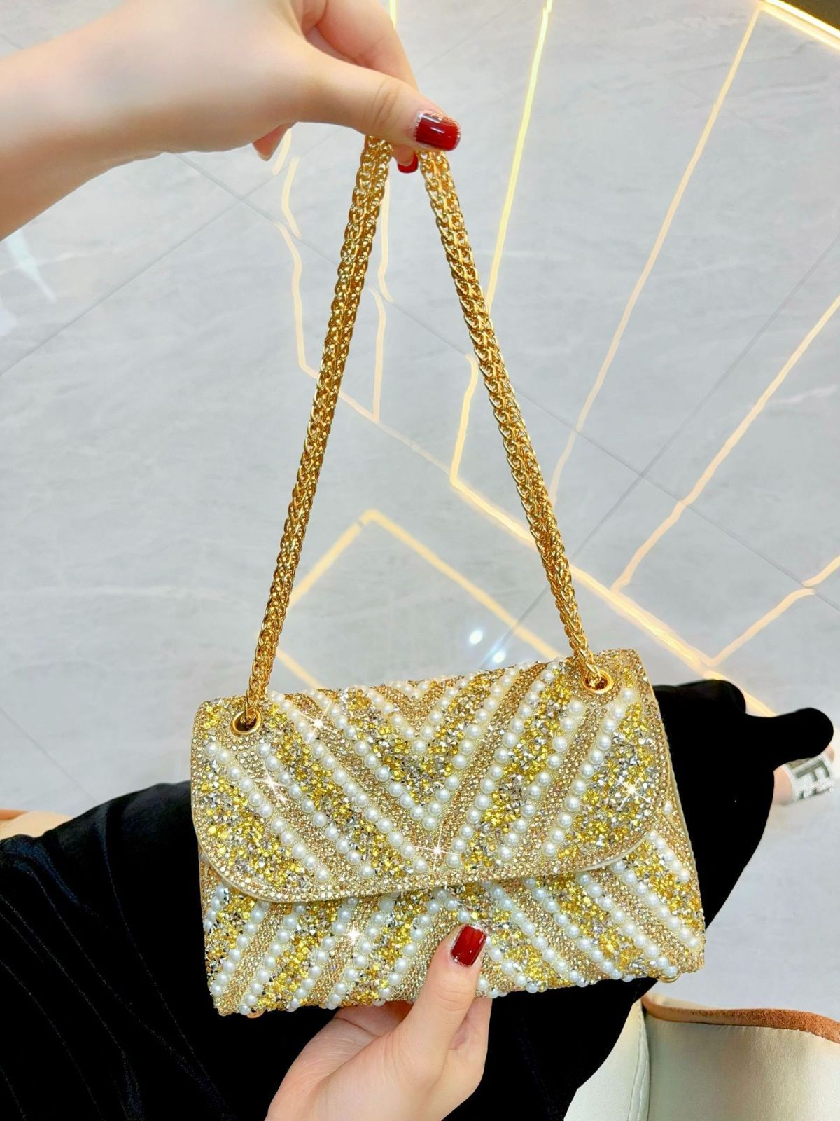 【即決】パーティーバッグ クラッチバッグ レディース ショルダーバッグ ラインストーン バッグ パール フォーマル プ fx1803et0177 クラッチバッグ パーティーバッグ 結婚式 バッグ お呼ばれ