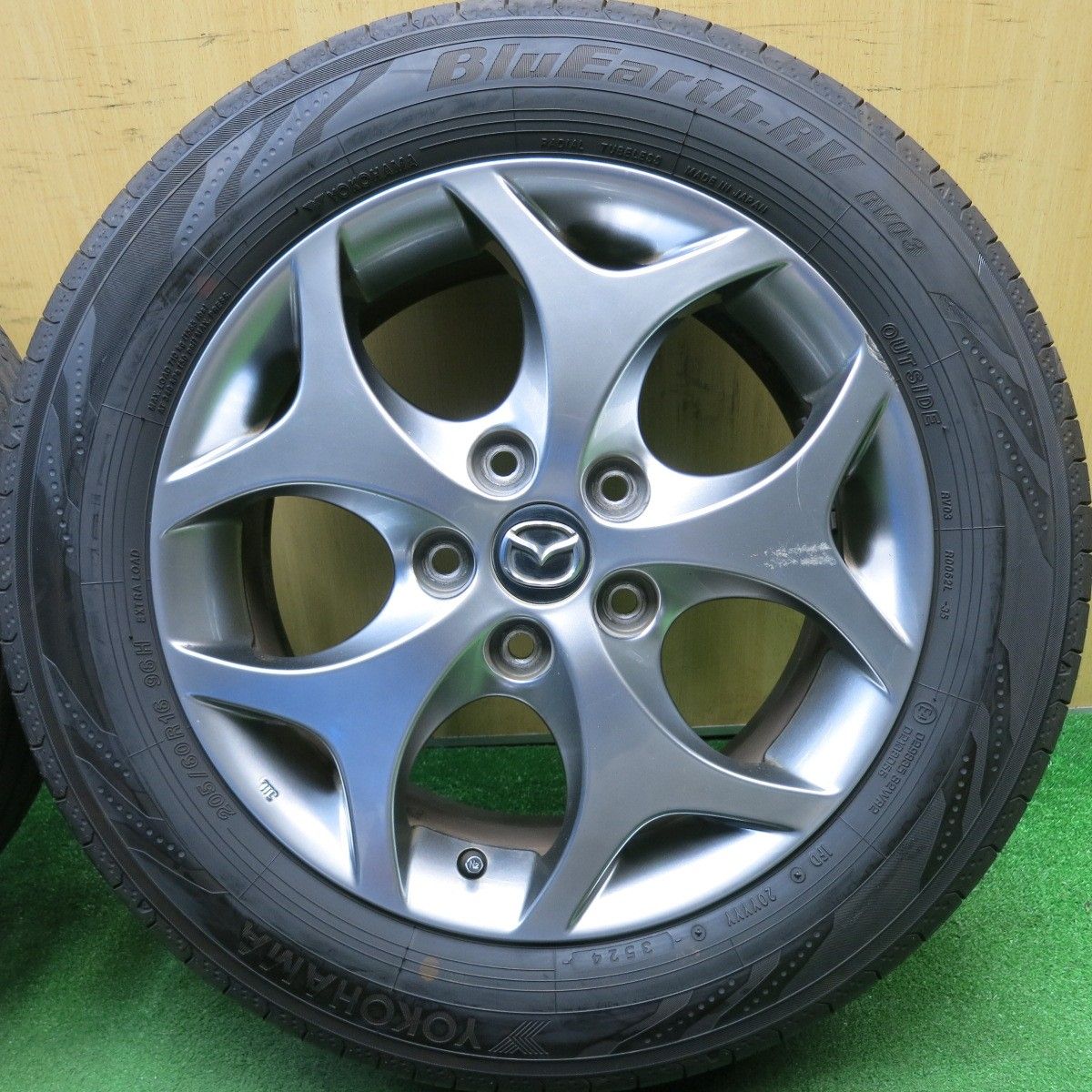 RV03 16インチ