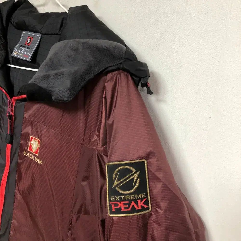 ✨美品✨BLACK YAK ブラック ヤク フードベスト ジャケット 90 新品 BLACK YAK(ブラックヤク) レディース ベスト - メルカリ