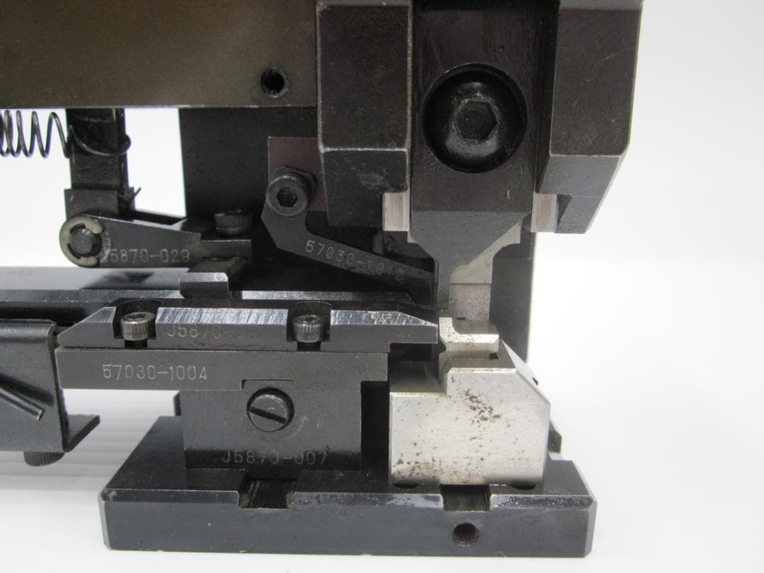 モジュラークリンプダイJM-57030-3000