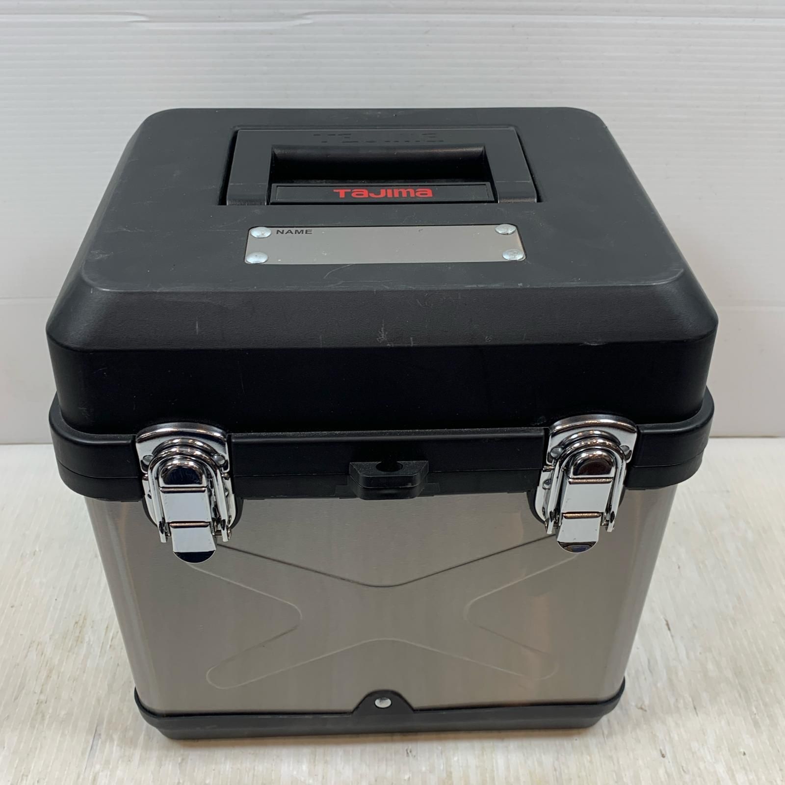 レーザー墨出し器