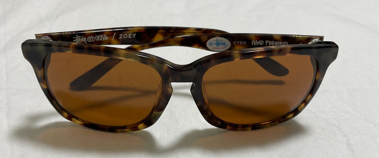 STUSSY ZOEY ステューシーサングラス べっ甲フレーム 試着のみ未使用品 