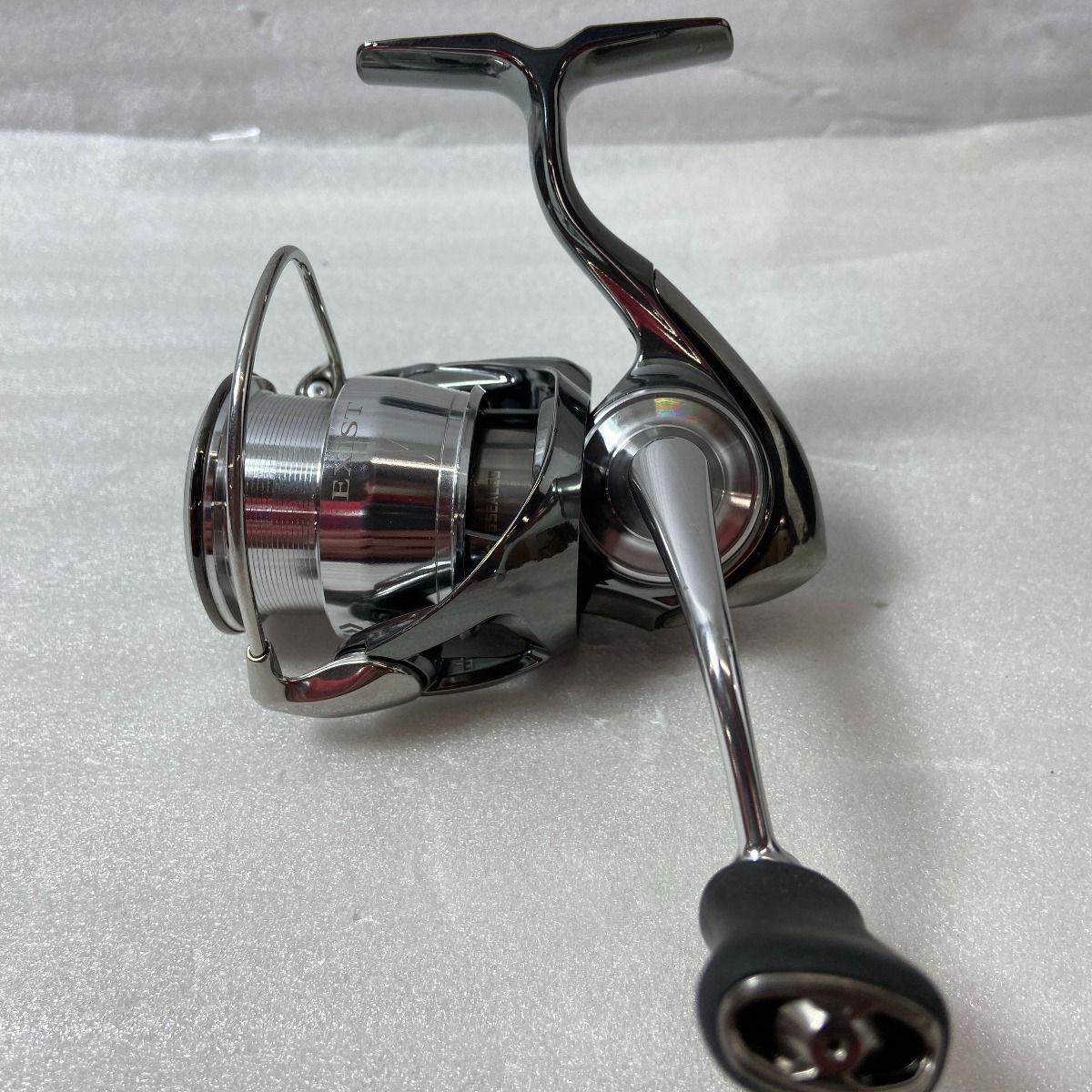 ΨΨDAIWA ダイワ スピニングリール 22イグジスト LT2500S-XH 箱付