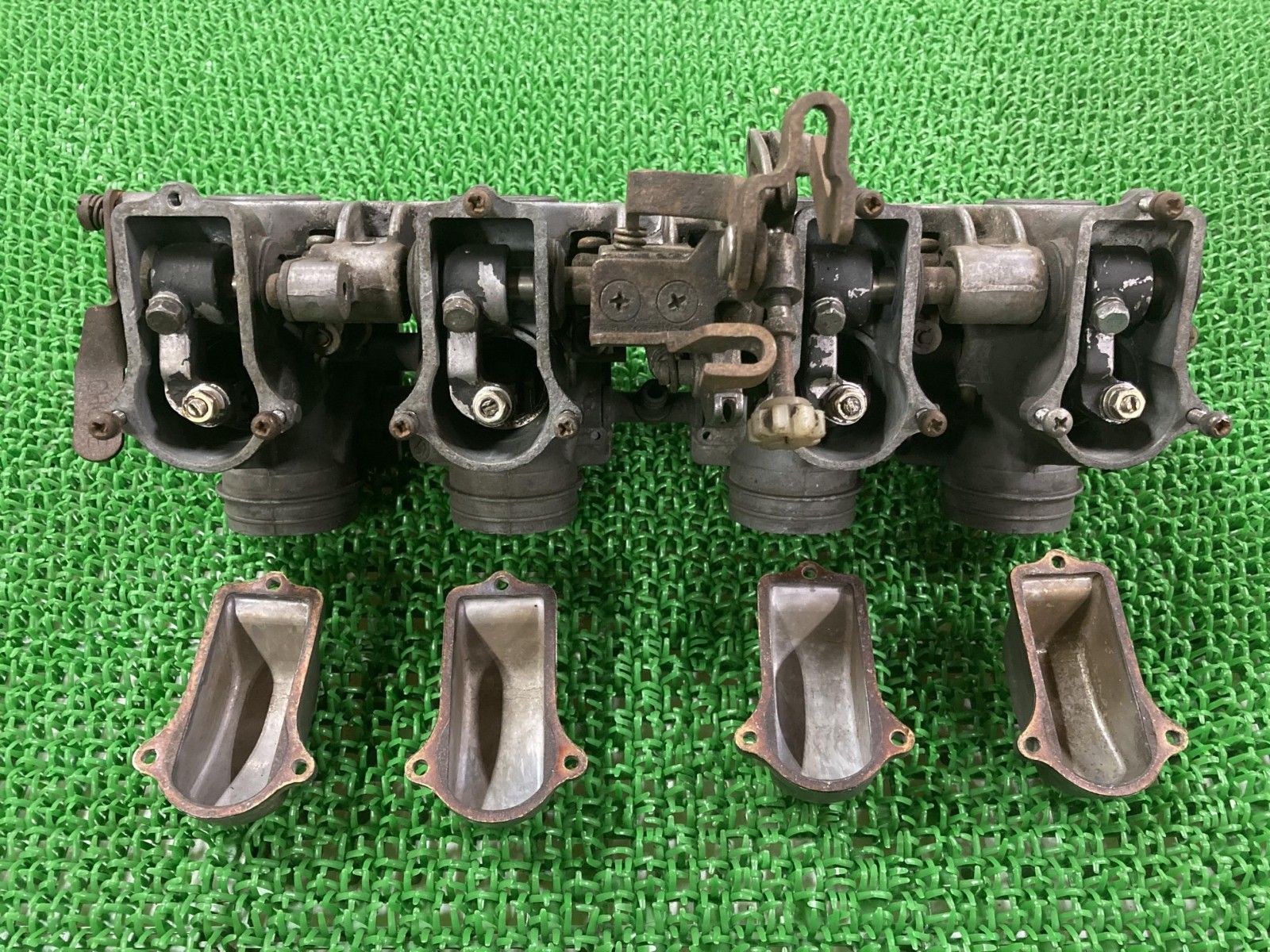 GS750E キャブレター 450 スズキ 純正 バイク 部品 GR72A 激レア 修復
