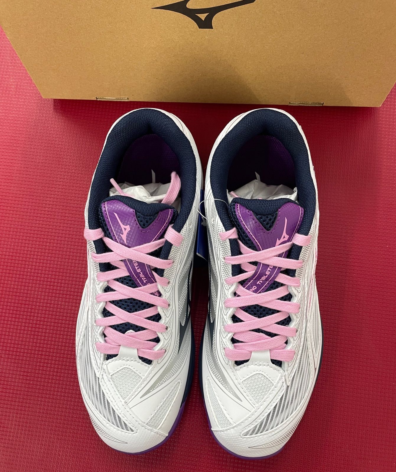 ミズノ卓球シューズ ウェーブメダル７