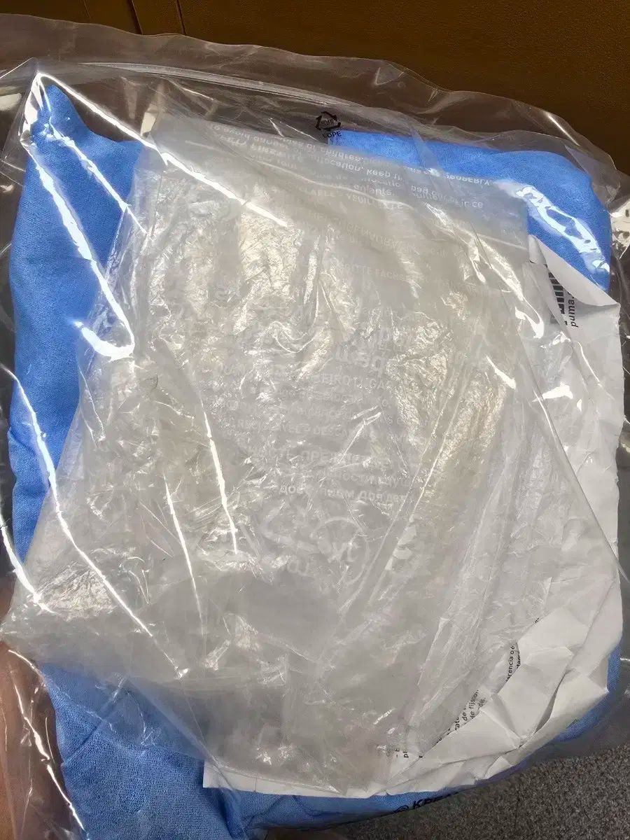 長袖 スカイブルー