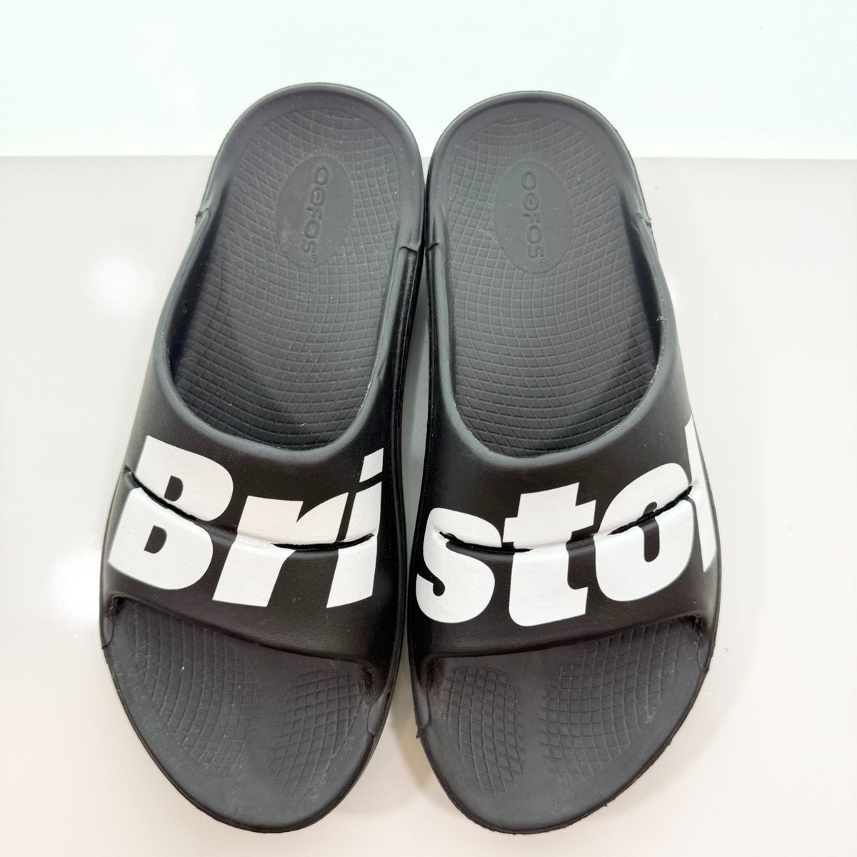 ウーフォス OOFOS ×FCRB F.C.Real Bristol ×エフシーレアル