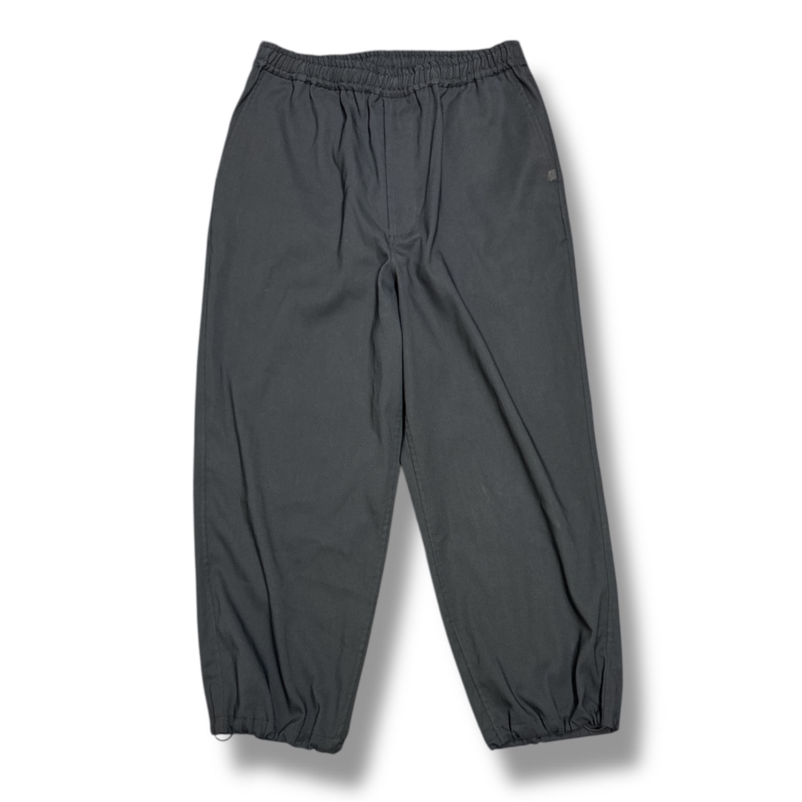 参考上代29700円 DAIWA PIER39 TECH EASY TROUSERS POLISAGE テックイージートラウザーズポリセージ イージーパンツ ダイワピアサーティ―ナイン BP-35024W ブラック M 61779A5