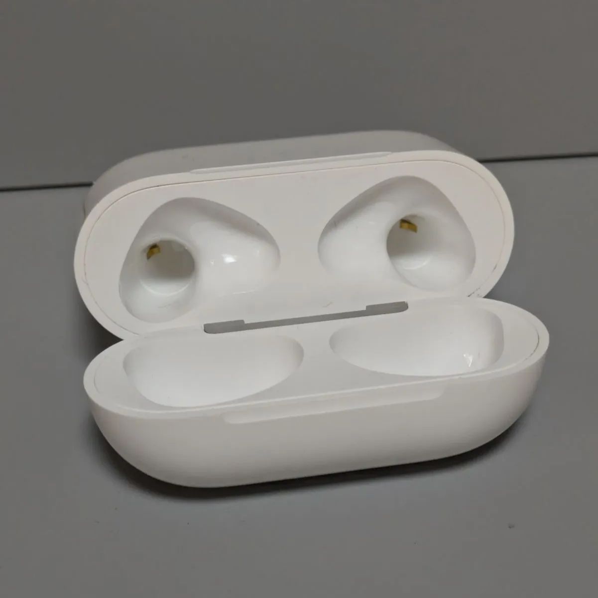 5》apple 第3世代 Airpods【 MME73J/A A2566 MagSafe充電ケー