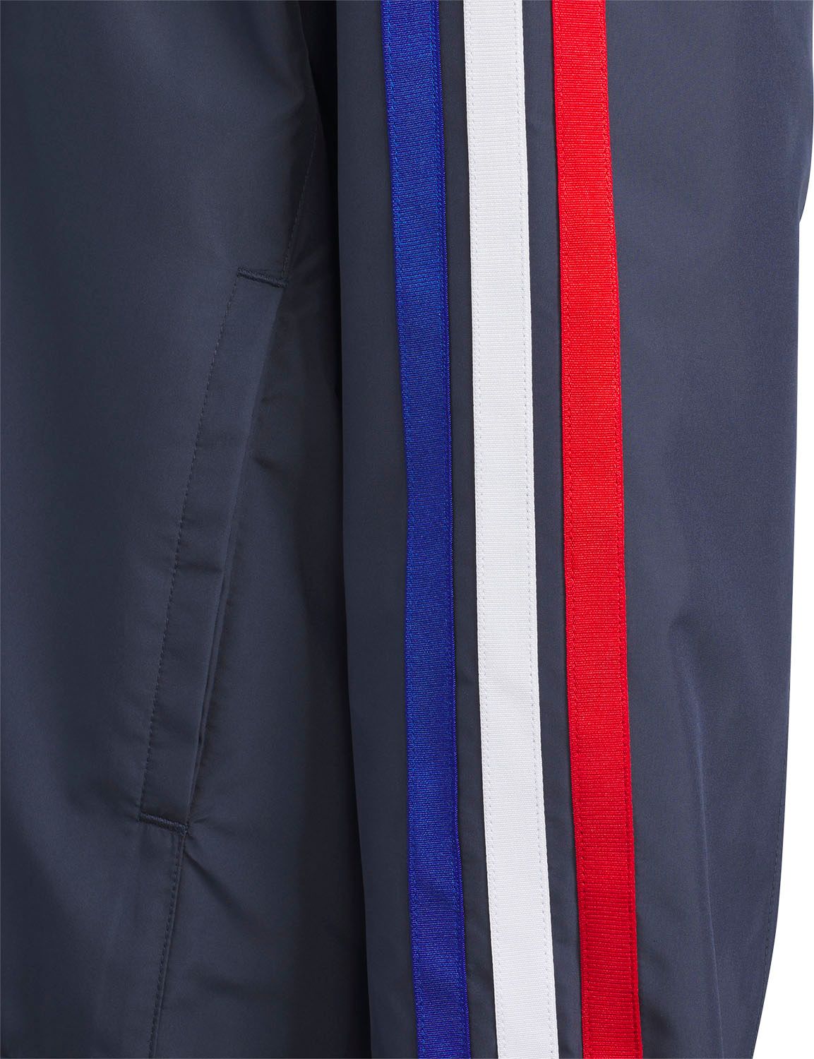 ルーズフィット