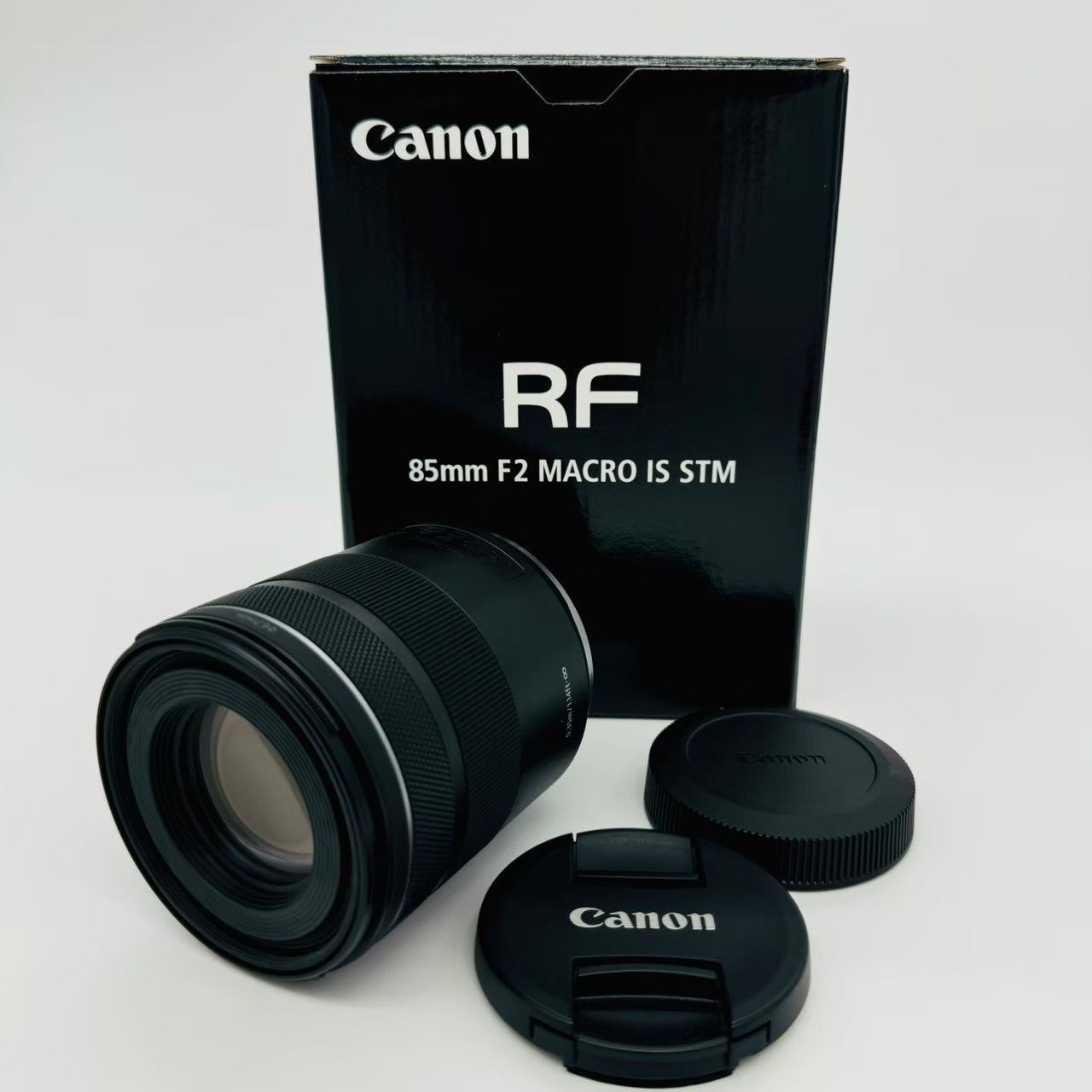 元箱つき】□ほぼ新品□ CANON RF85mm F2 MACRO IS STM - メルカリ