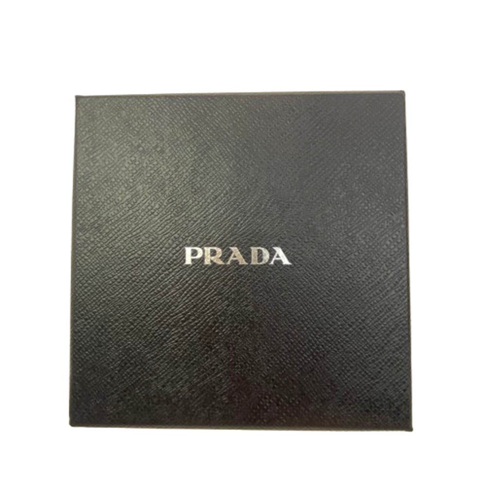 PRADA プラダ Re-Nylon トライアングルロゴプレート シュシュ