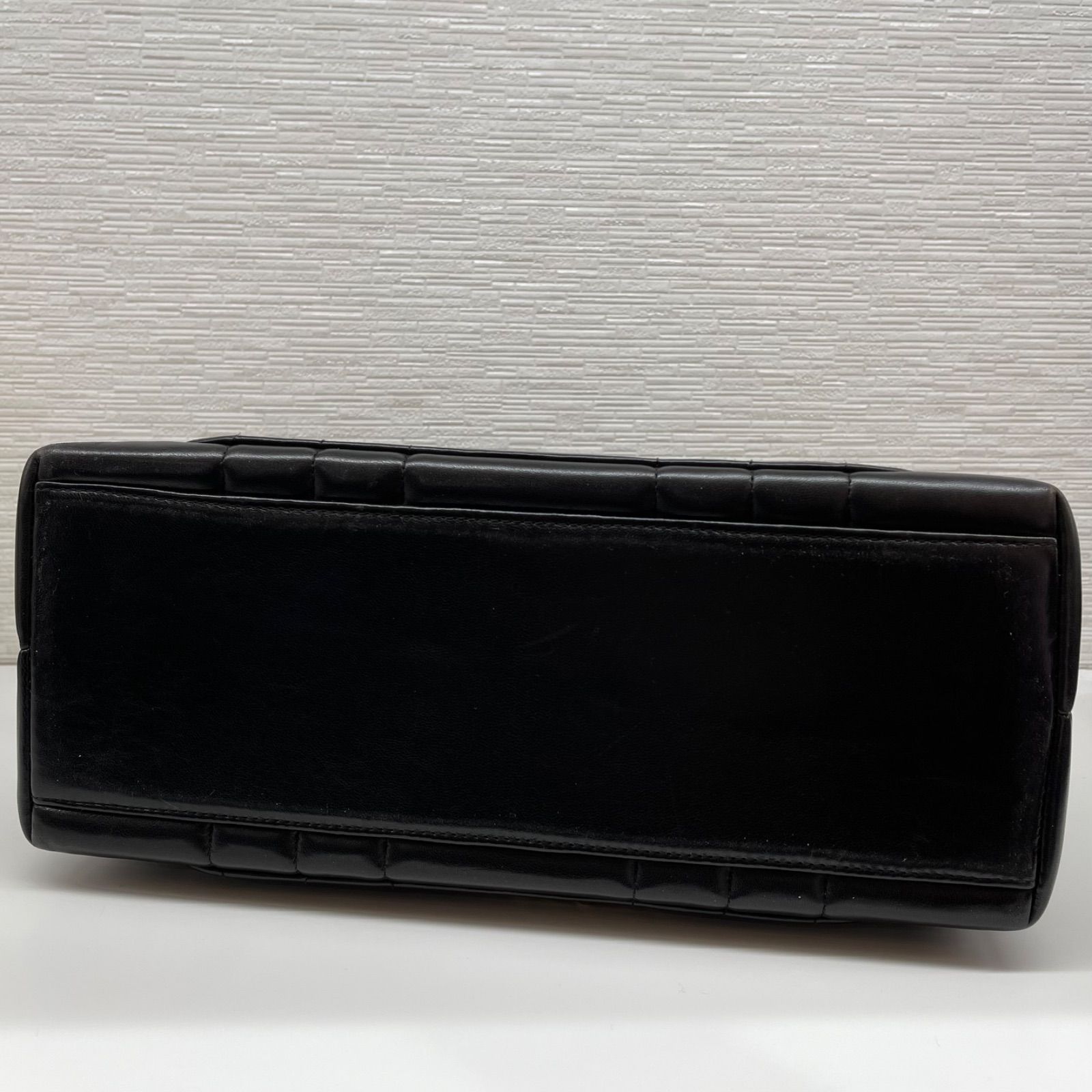 美品】CHANEL シャネル マドモアゼル チェーンショルダーバッグ
