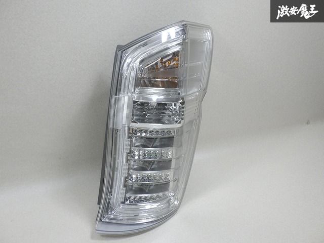 HONDA ホンダ 純正 RK5 RK6 ステップワゴン 後期 右 右側 運転席 LED