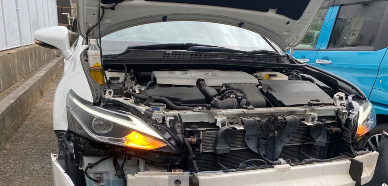 レクサスCT純正後期型ヘッドライト左右セット　前期から後期移植ハーネスキット付き CT200h ZWA10 中期→後期化ヘッドライト スワップハーネス - メルカリ