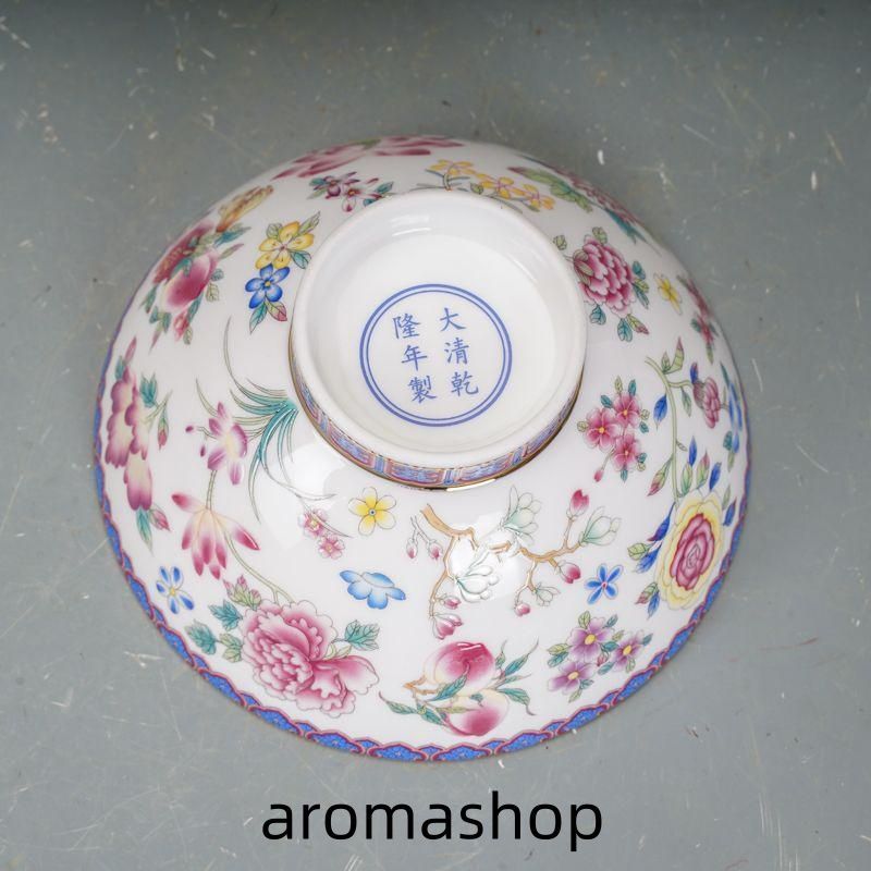 清乾隆磁器琺瑯彩花卉碗 茶碗 高脚碗 景徳鎮 装飾品 現代工芸品
